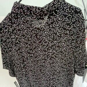 Ladies Knees length, Black & Whit Pattern Drees by Briggs New York, Size XL
